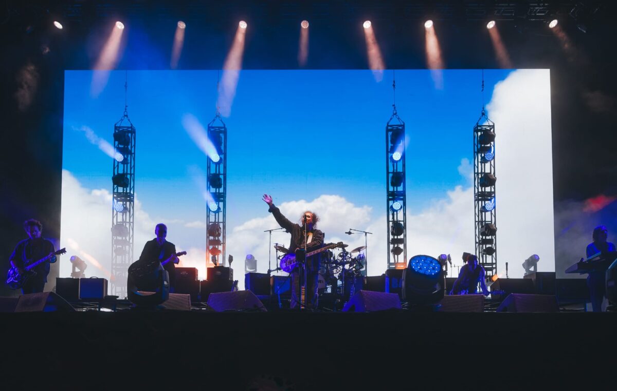 i cure ammaliano firenze rocks 40mila per il lato oscuro del rock da Lapresse.it i cure ammaliano firenze rocks 40mila per il lato oscuro del rock