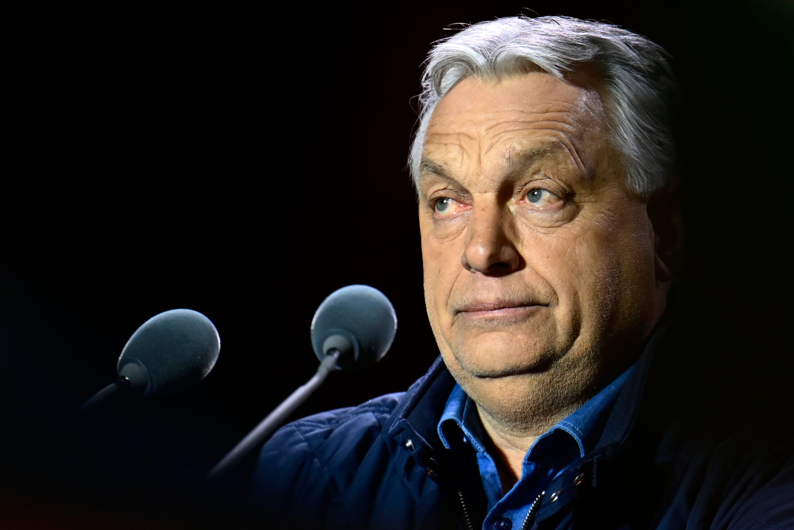 Ungheria, via libera al limite di mandato per il premier: Orbán fuori dai giochi Ungheria, via libera al limite di mandato per il premier: Orbán fuori dai giochi