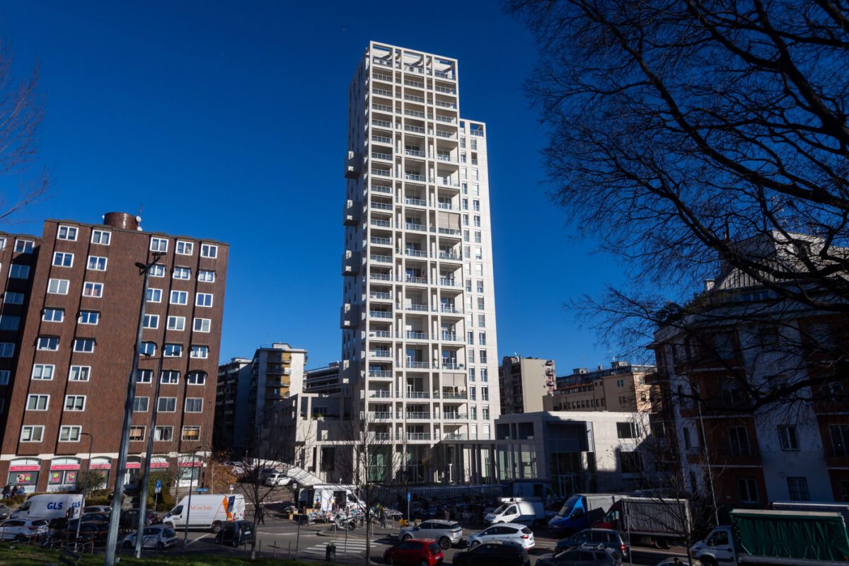 Inchiesta Urbanistica Milano, tutti assolti per la Torre di via Stresa Inchiesta Urbanistica Milano, tutti assolti per la Torre di via Stresa