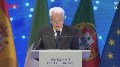 AI, Mattarella: "Tema che interpella in profondità nostre democrazie"