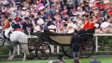 Ascot, Re Carlo e Camilla assistono alla seconda giornata dell'evento ippico