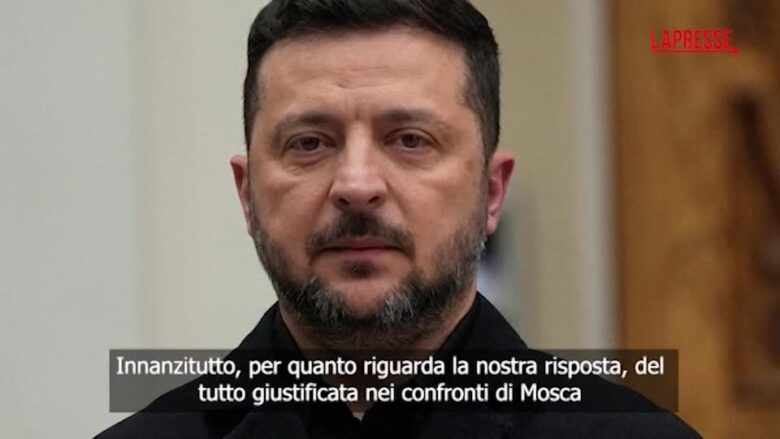 Ucraina, Zelensky: "Se noi bruciamo, brucerà anche Mosca"