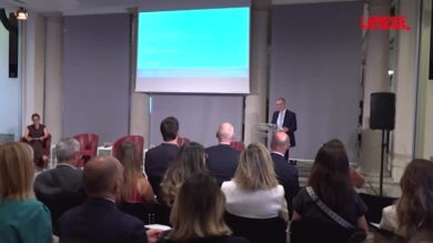 Intesa Sanpaolo, un monitor per capire le fragilità italiane: "Rendere la crescita più inclusiva"