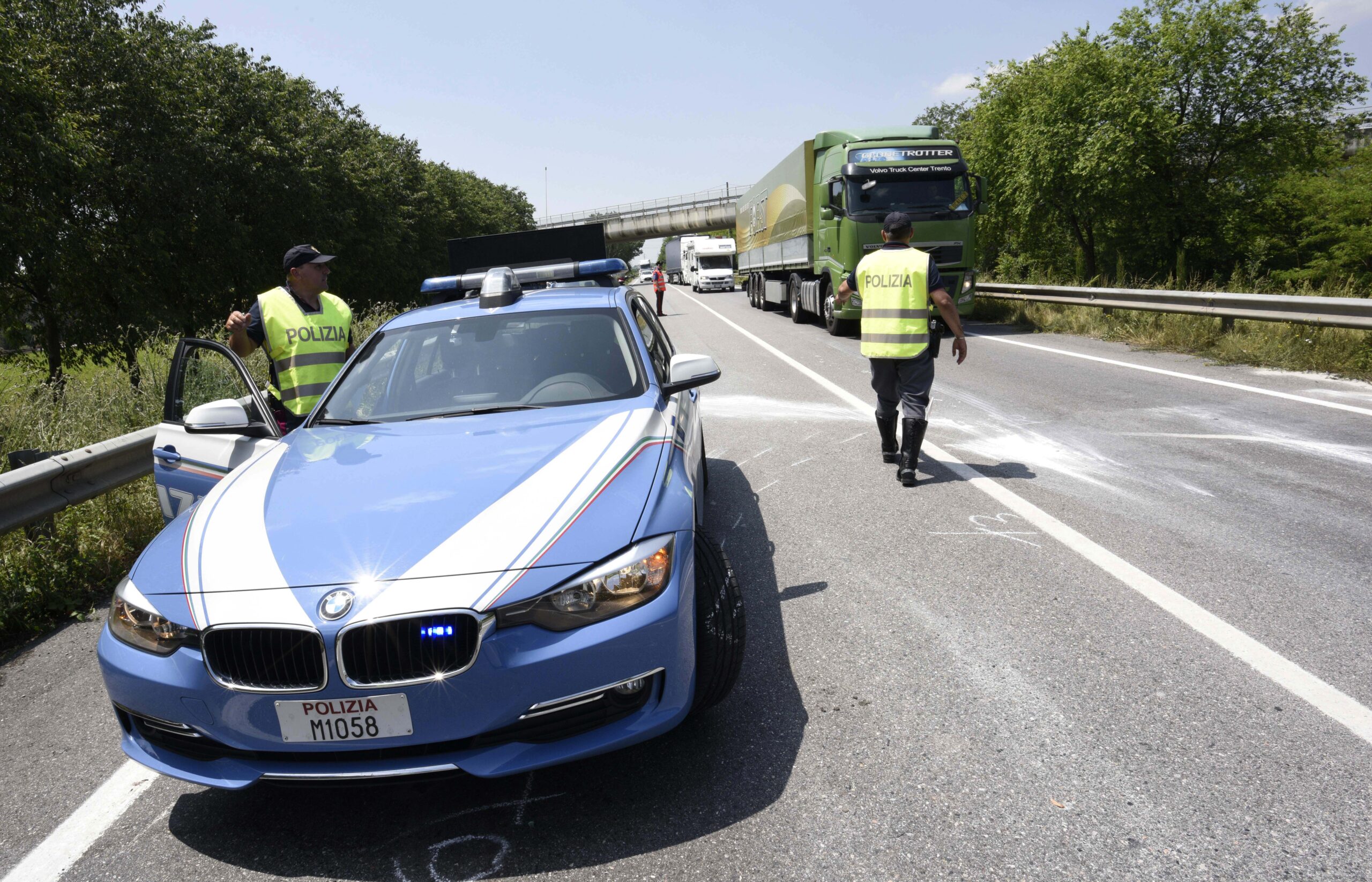 Bari, bimba di 4 anni morta in incidente