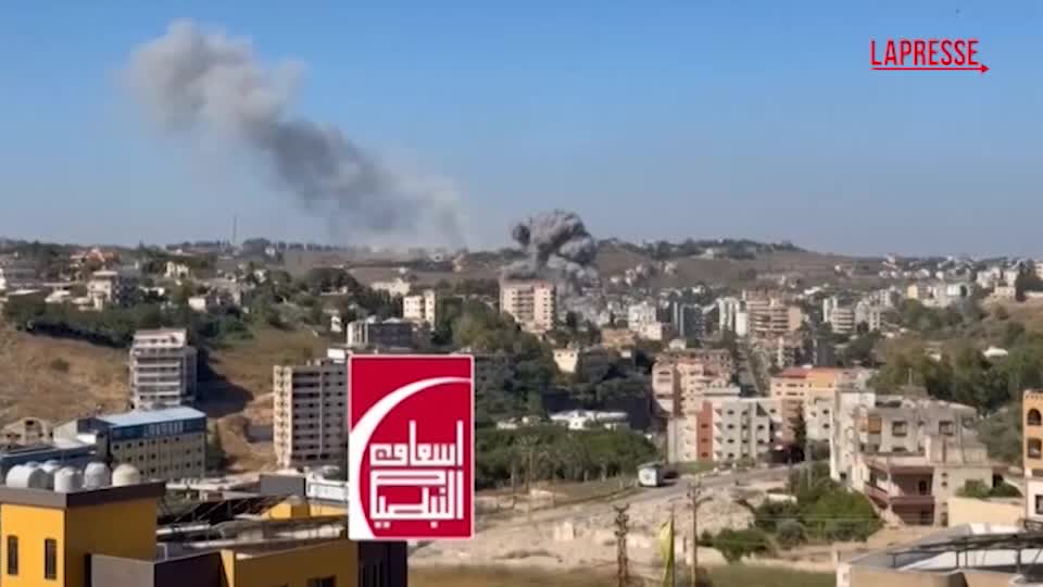 libano raid israeliani su nabatiyeh il fumo delle esplosioni da Lapresse.it libano raid israeliani su nabatiyeh il fumo delle esplosioni