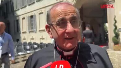 L'arcivescovo di Milano Mario Delpini arriva a Pavia per la visita di Papa Leone XIV