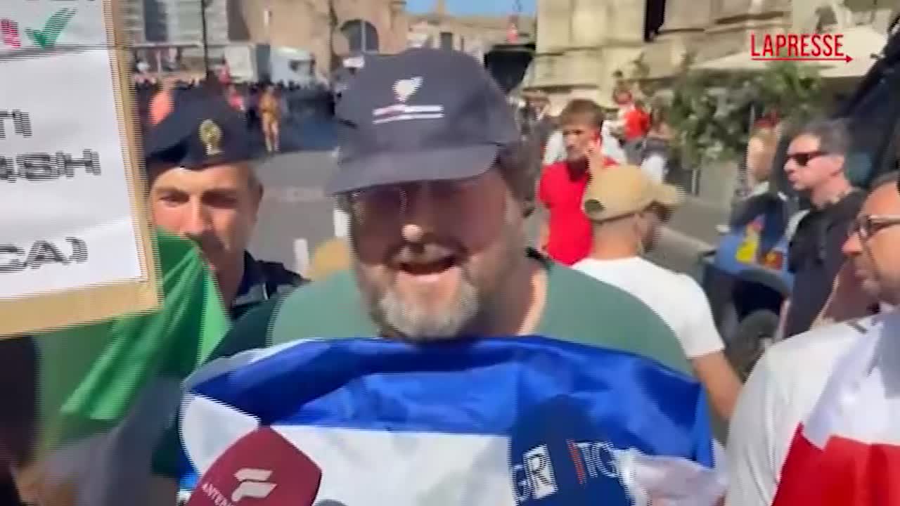 roma pride 2026 adinolfi a corteo con pascale con bandiere israele e iran piazza di sinistra violenta e non inclusiva da Lapresse.it roma pride 2026 adinolfi a corteo con pascale con bandiere israele e iran piazza di sinistra violenta e non inclusiva
