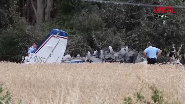 Francia, uno dei fondatori di Ubisoft muore in incidente aereo: le immagini dal luogo dello schianto
