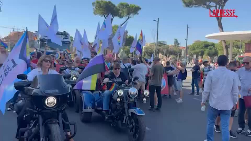 roma pride 2026 al via la parata con levante e michielin da Lapresse.it roma pride 2026 al via la parata con levante e michielin