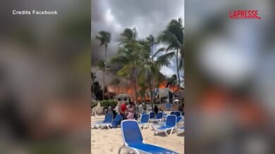 Repubblica Dominicana, le immagini del rogo che ha devastato il resort di lusso