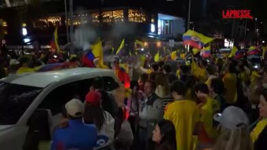 Elezioni in Colombia, festa a Bogotà tra i sostenitori di De la Espriella