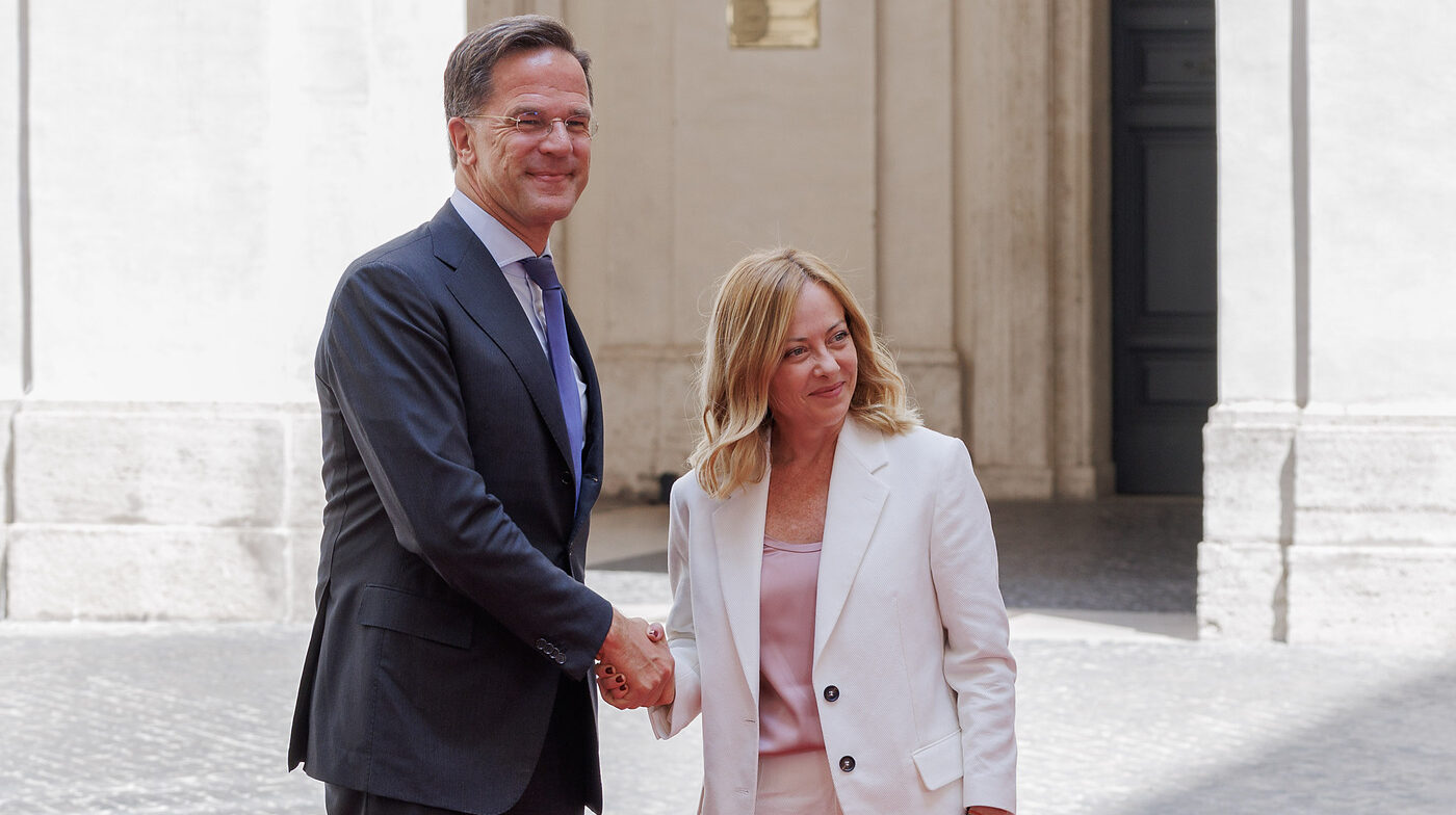 Rutte rivela: “500 aerei Usa decollati da basi in Italia”. Ministero della Difesa: “Messaggio fallace” Rutte rivela: “500 aerei Usa decollati da basi in Italia”. Ministero della Difesa: “Messaggio fallace”