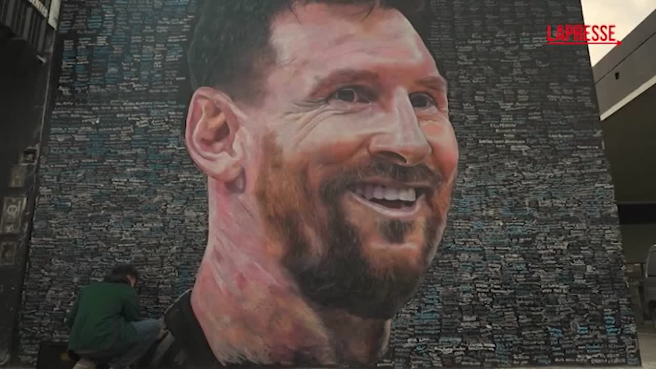 mondiali 2026 per messi un murales e una statua gigante in argentina da Lapresse.it mondiali 2026 per messi un murales e una statua gigante in argentina