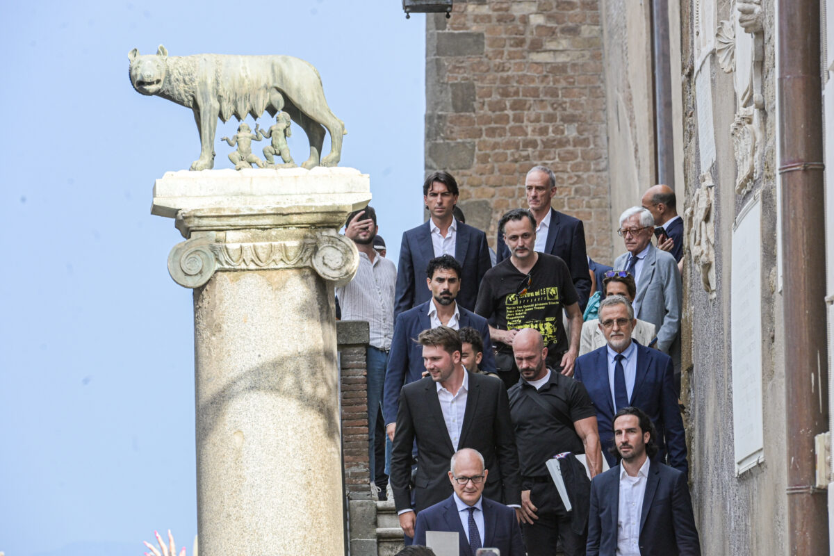 Doncic a Roma, ‘blitz’ a San Lorenzo poi da Gualtieri in Campidoglio – Le foto