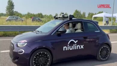 Fiat 500 a guida autonoma, primo test su strada