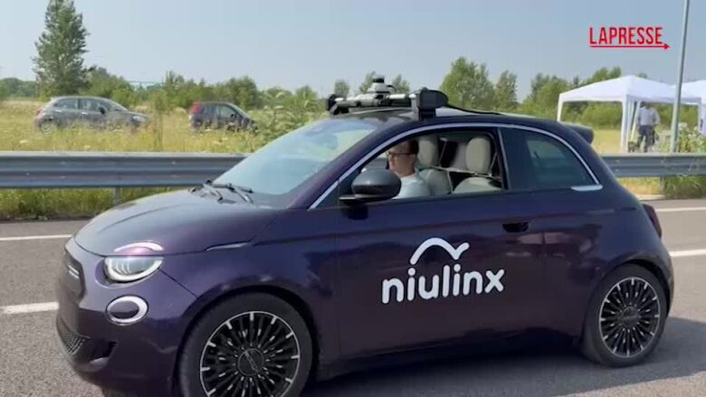 Fiat 500 a guida autonoma, primo test su strada