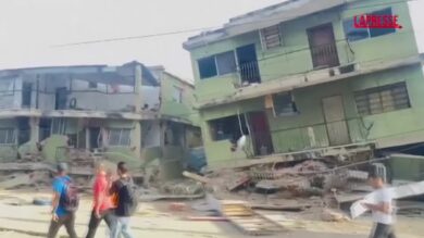 Terremoto in Venezuela, la distruzione a La Guaira