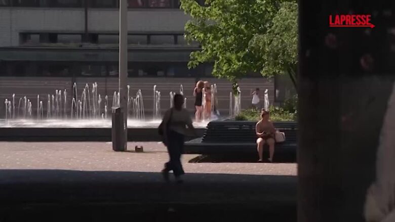 Caldo, in Olanda scuole e tribunali chiusi