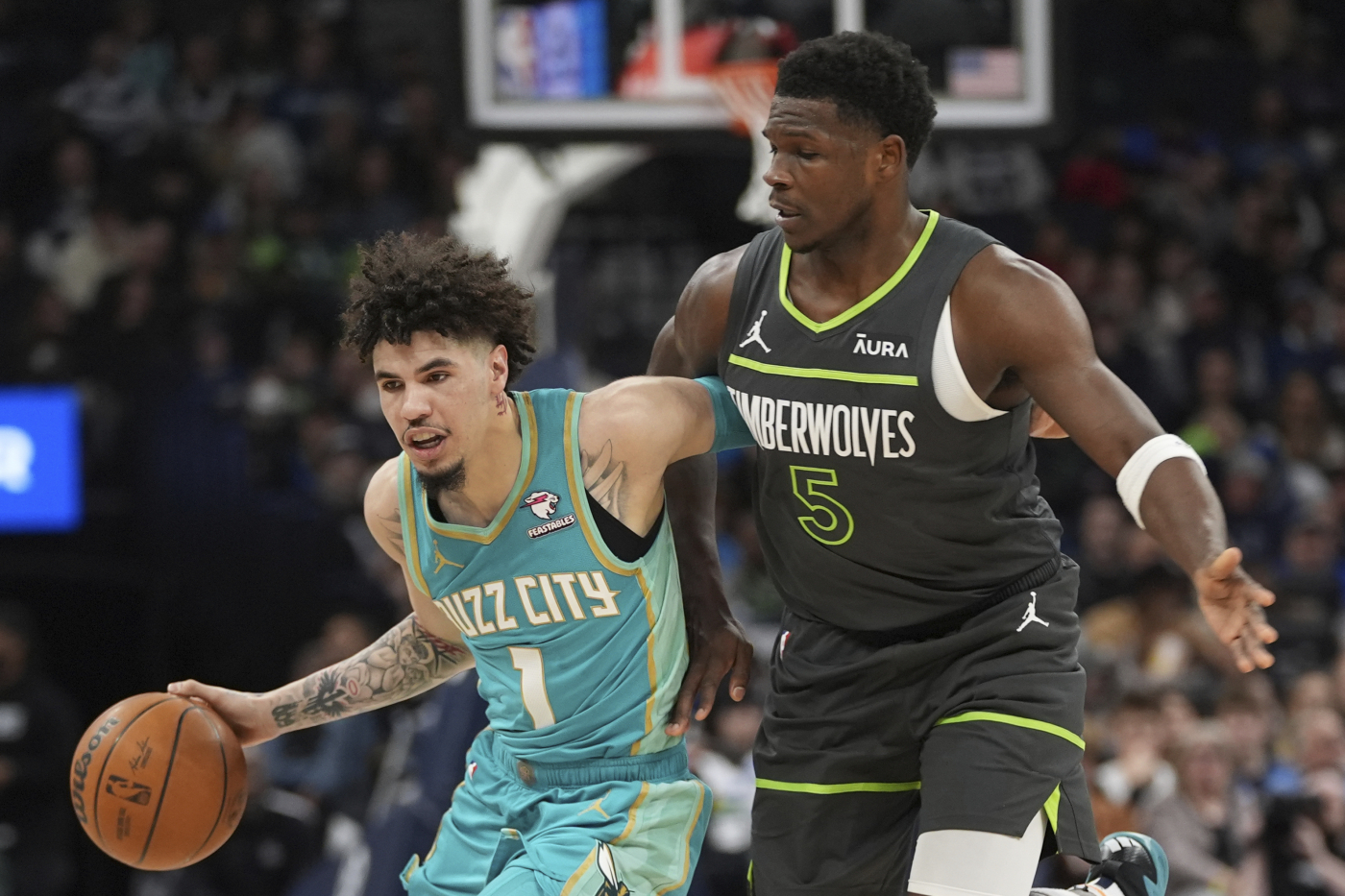 LaMelo Ball ai Timberwolves, farà coppia con Anthony Edwards: mercato Nba in fermento