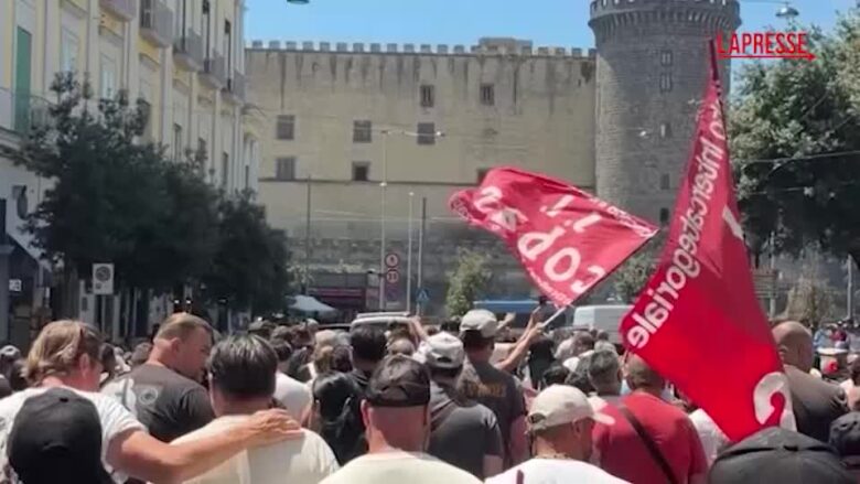 Napoli, disoccupati in protesta: blocchi stradali e cortei