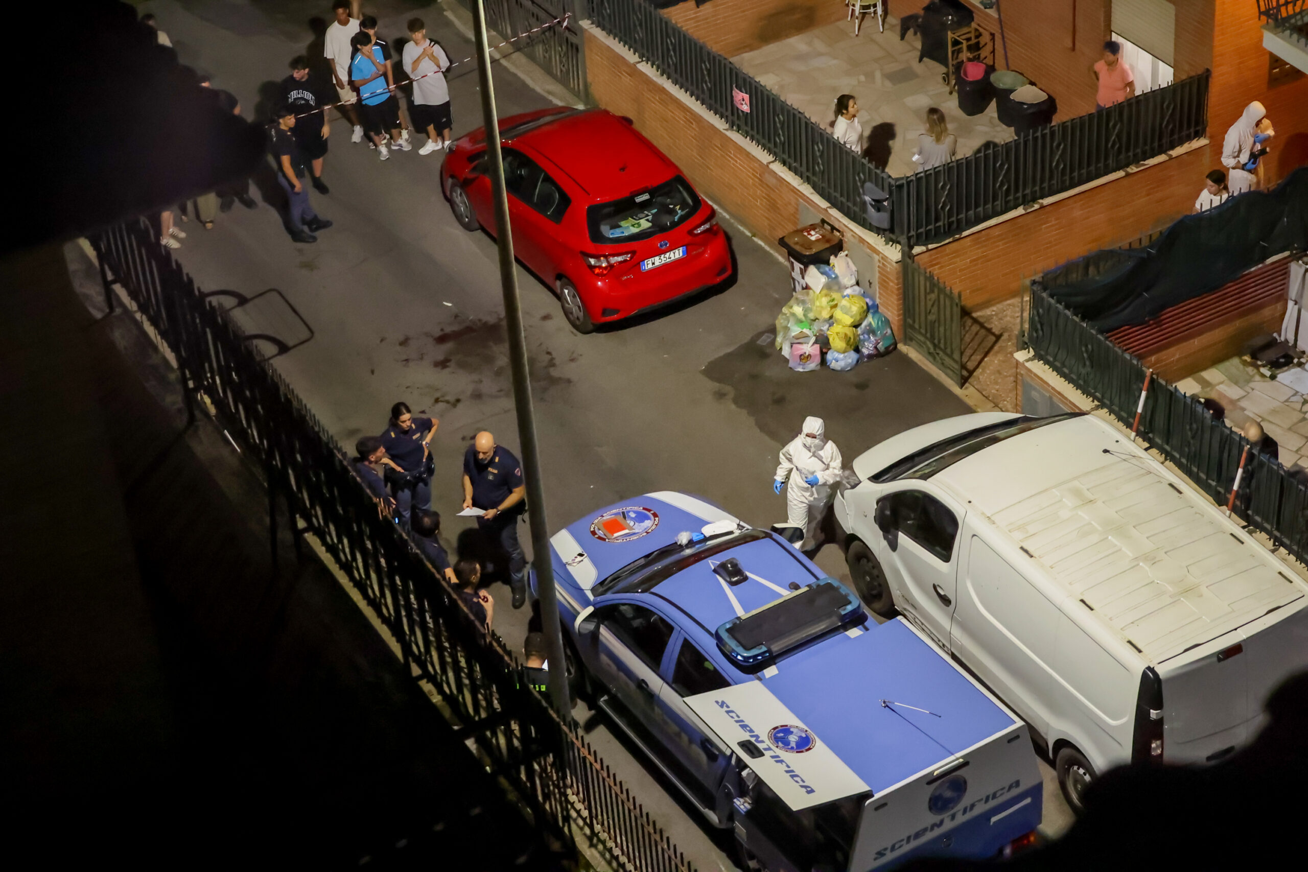Triplice omicidio a Roma, è caccia al killer: gli investigatori seguono la pista passionale