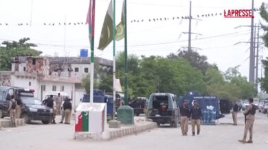 Pakistan, tre morti a Karachi per un attacco di una forza paramilitare