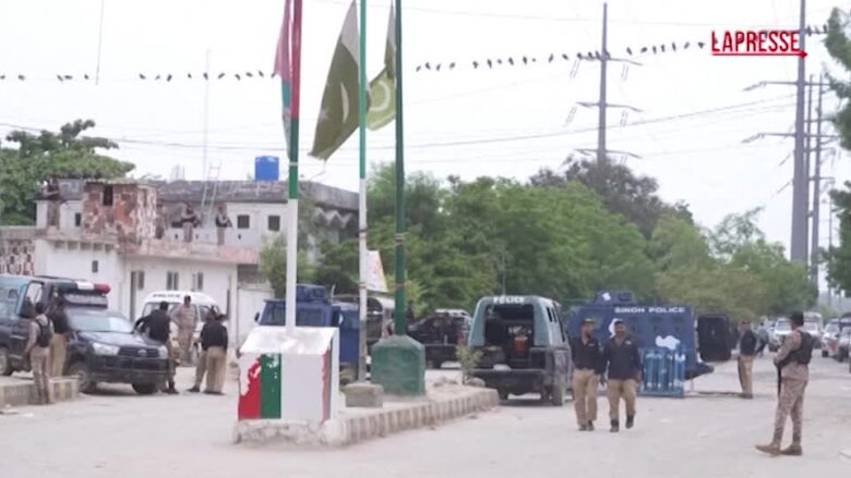 Pakistan, tre morti a Karachi per un attacco di una forza paramilitare