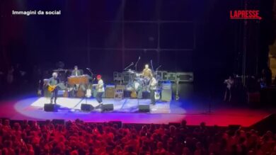 Ben Harper, malore tra il pubblico: il cantautore si ‘ferma’ e segue i soccorsi