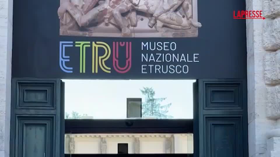 Roma, la tomba François dopo un secolo torna in Italia