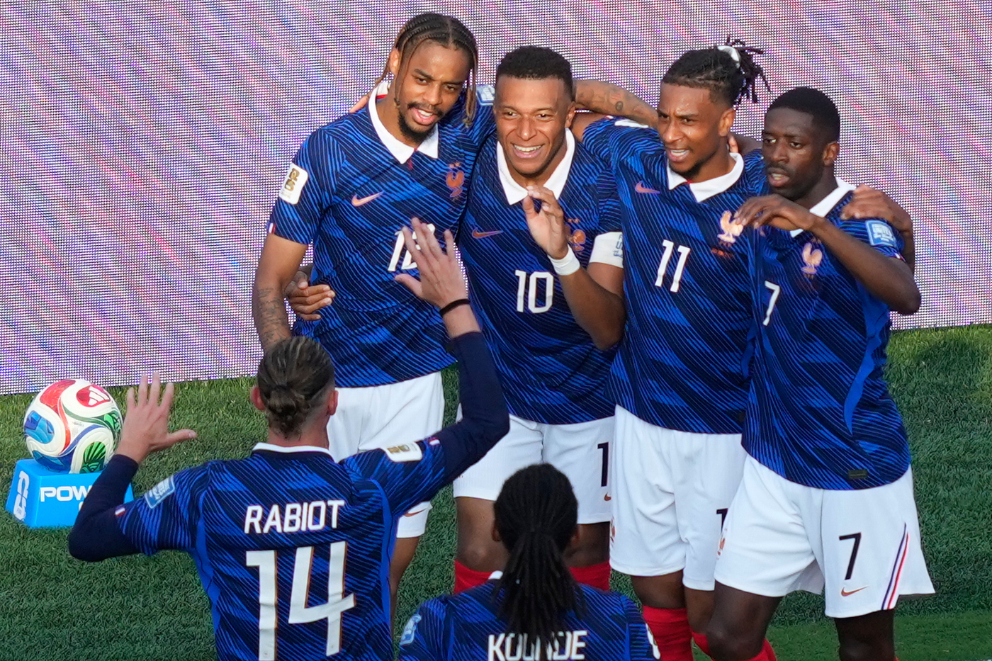 Mondiali 2026: Mbappé, Olise, Dembélé e Barcola. La Francia vola con i “Fantastici 4” Mondiali 2026: Mbappé, Olise, Dembélé e Barcola. La Francia vola con i “Fantastici 4”