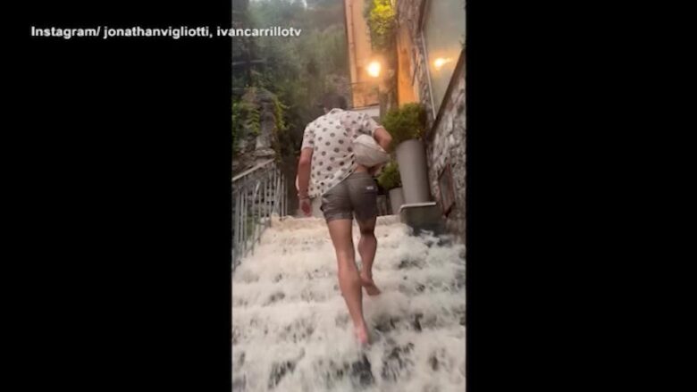 Maltempo, a Positano le scale si trasformano in cascate: il video di due turisti