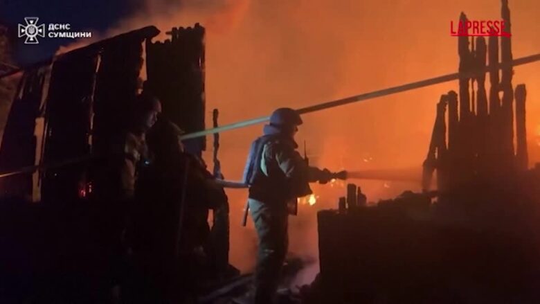 Ucraina, drone colpisce condominio a Sumy: almeno 4 morti