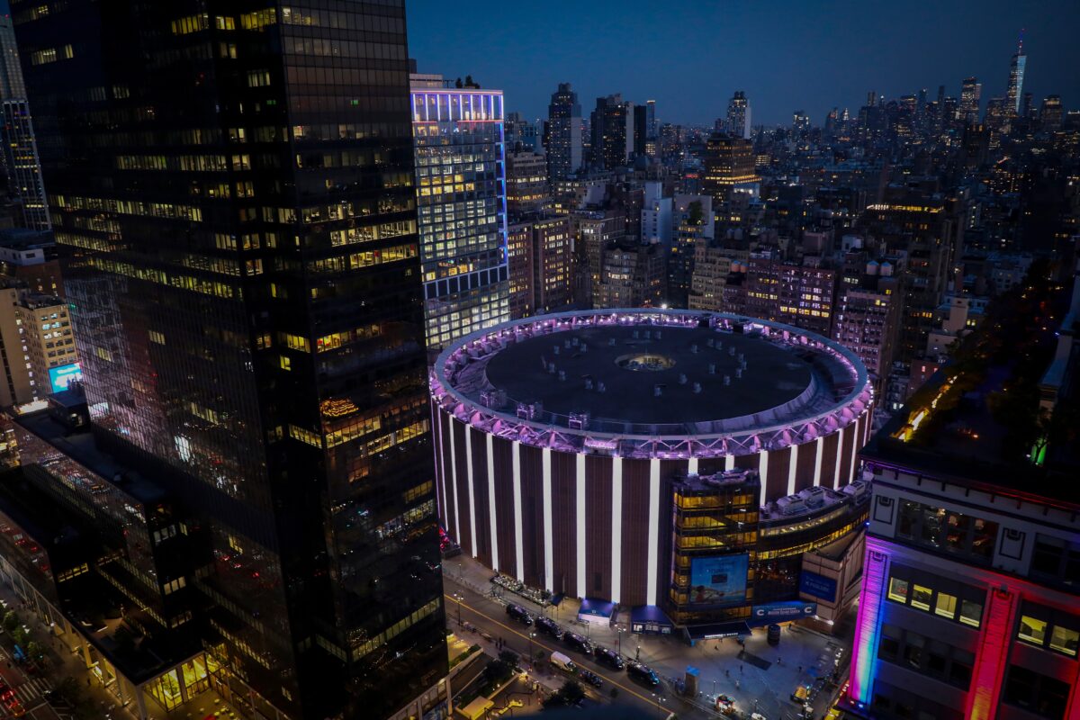 Taylor Swift, oggi il matrimonio con Travis Kelce: al Madison Square Garden la cerimonia top secret Taylor Swift, oggi il matrimonio con Travis Kelce: al Madison Square Garden la cerimonia top secret
