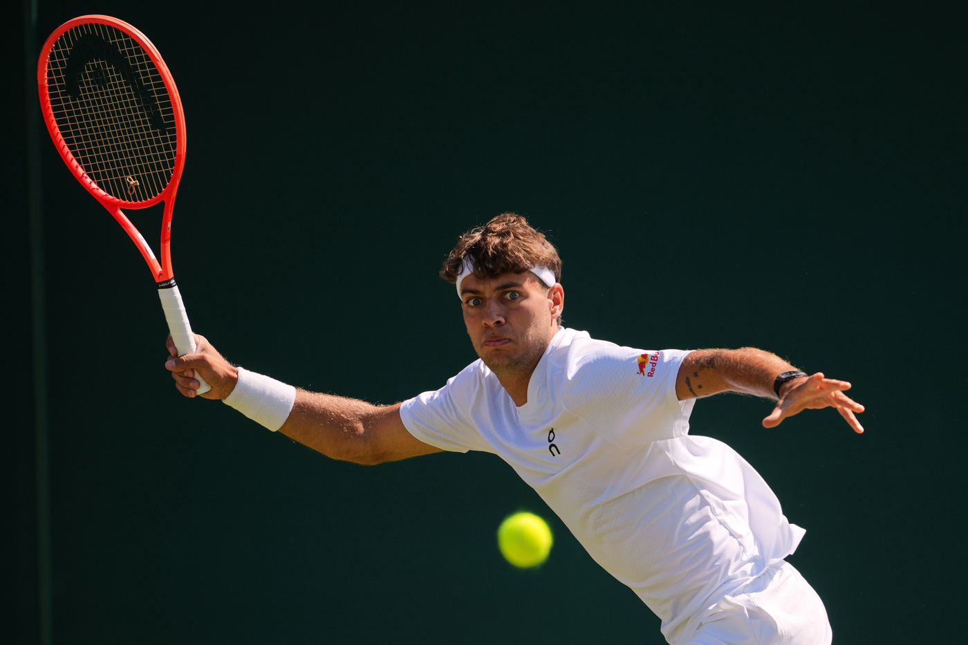 Wimbledon 2026, 6 italiani in campo oggi. Avvio shock di Cobolli contro Khachanov – La diretta Wimbledon 2026, 6 italiani in campo oggi. Avvio shock di Cobolli contro Khachanov – La diretta
