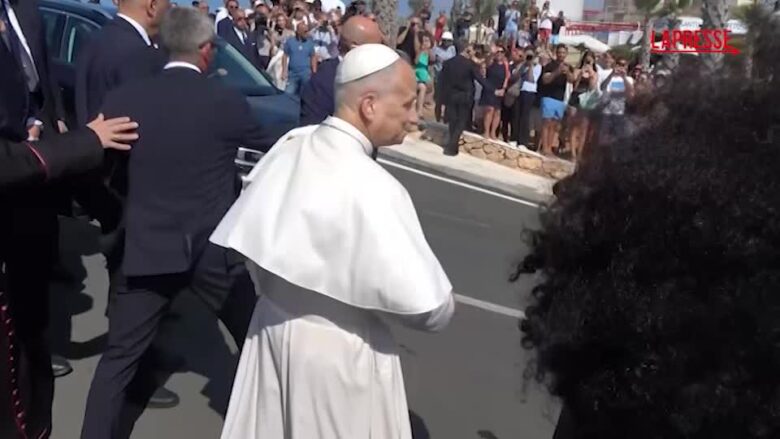Lampedusa, Tareke Brhane ringrazia Papa Leone per la visita al cimitero: “Si fa fatica a parlare di morti”