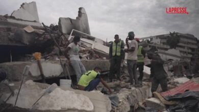 Venezuela, a dieci giorni dal terremoto si continua a scavare tra le macerie