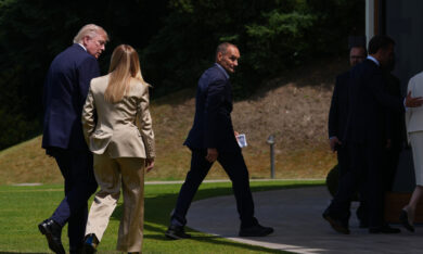 Vertice Nato, Meloni ad Ankara: la premier non replica al nuovo attacco di Trump