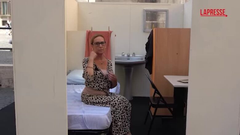 Carceri, Ilaria Cucchi: "Grazie al governo i mafiosi sono liberi e gli ultimi in prigione"