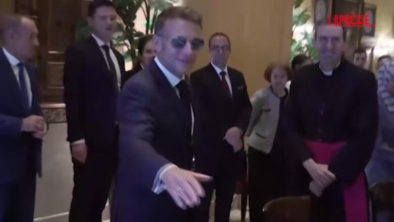 Siria, Macron incontra esponenti della società civile siriana a Damasco