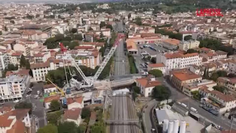 Treni, a Firenze proseguono i lavori su Ponte al Pino: il video dal drone