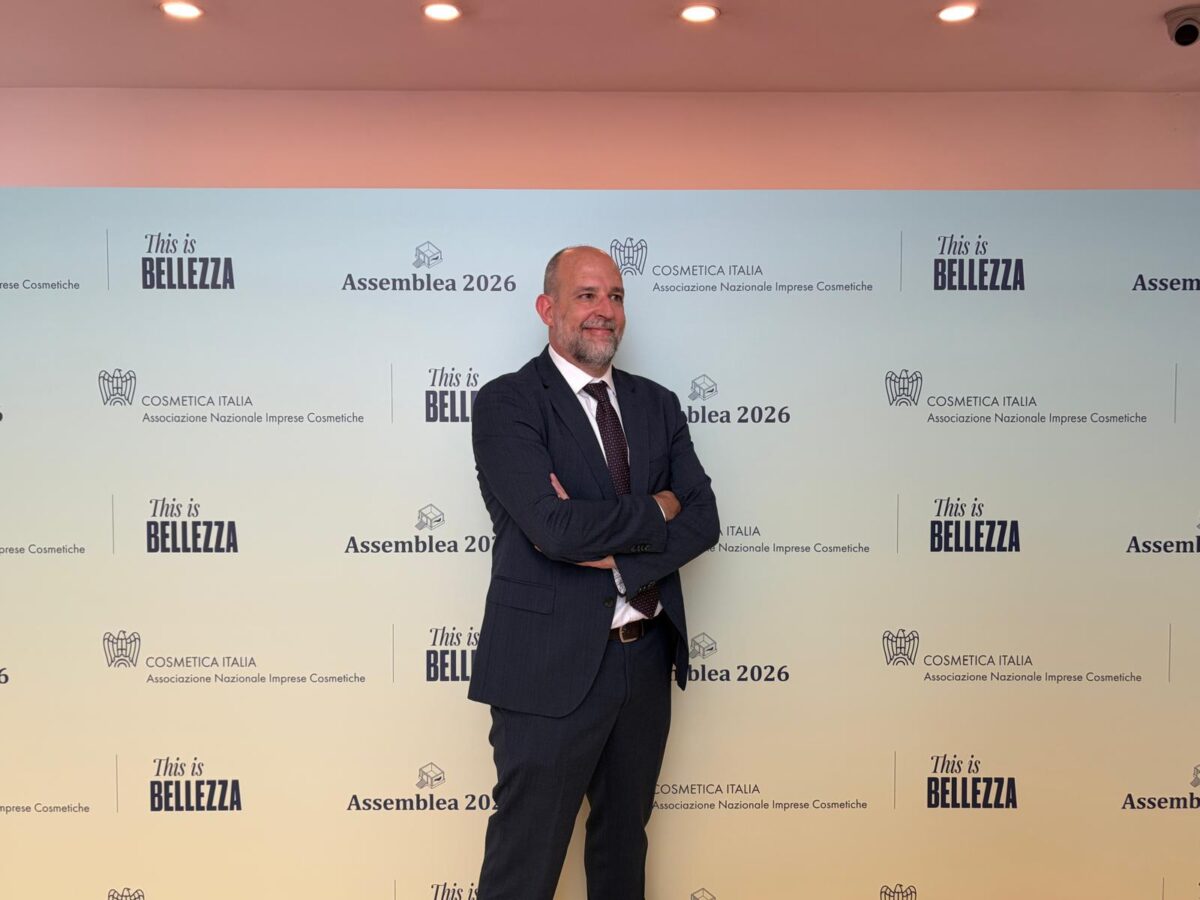 Cosmetica: l’Italia una ‘superpotenza’ forte di una filiera da 49 mld di euro Cosmetica: l’Italia una ‘superpotenza’ forte di una filiera da 49 mld di euro