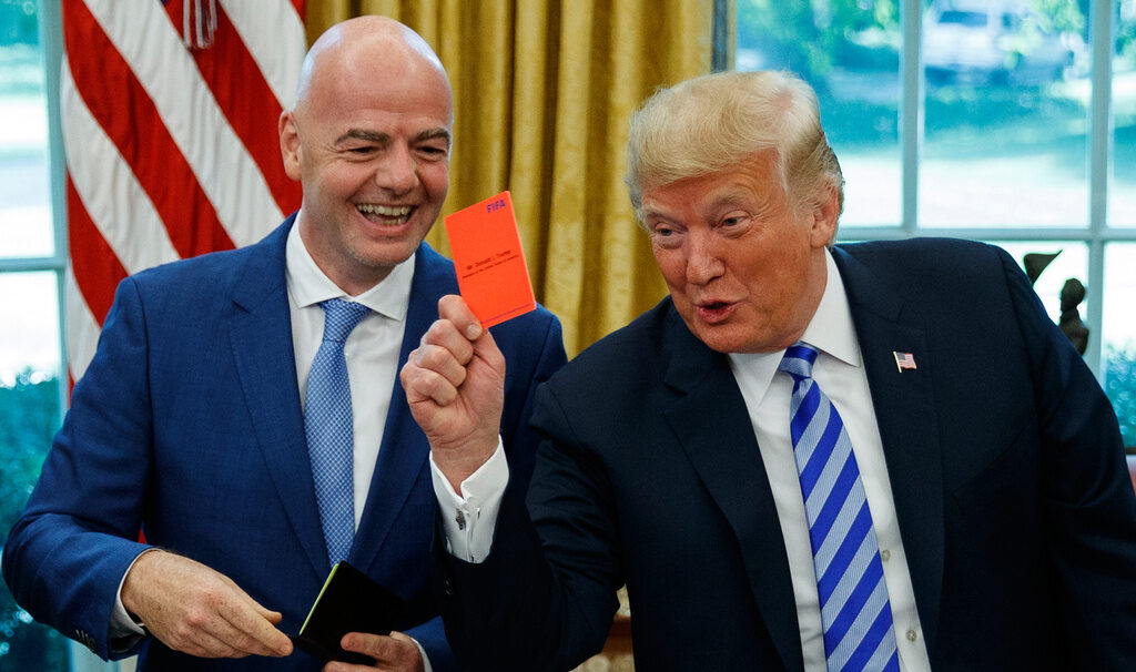 Infantino, Trump e il caso Balogun: gli eurodeputati contro il presidente FIFA Infantino, Trump e il caso Balogun: gli eurodeputati contro il presidente FIFA