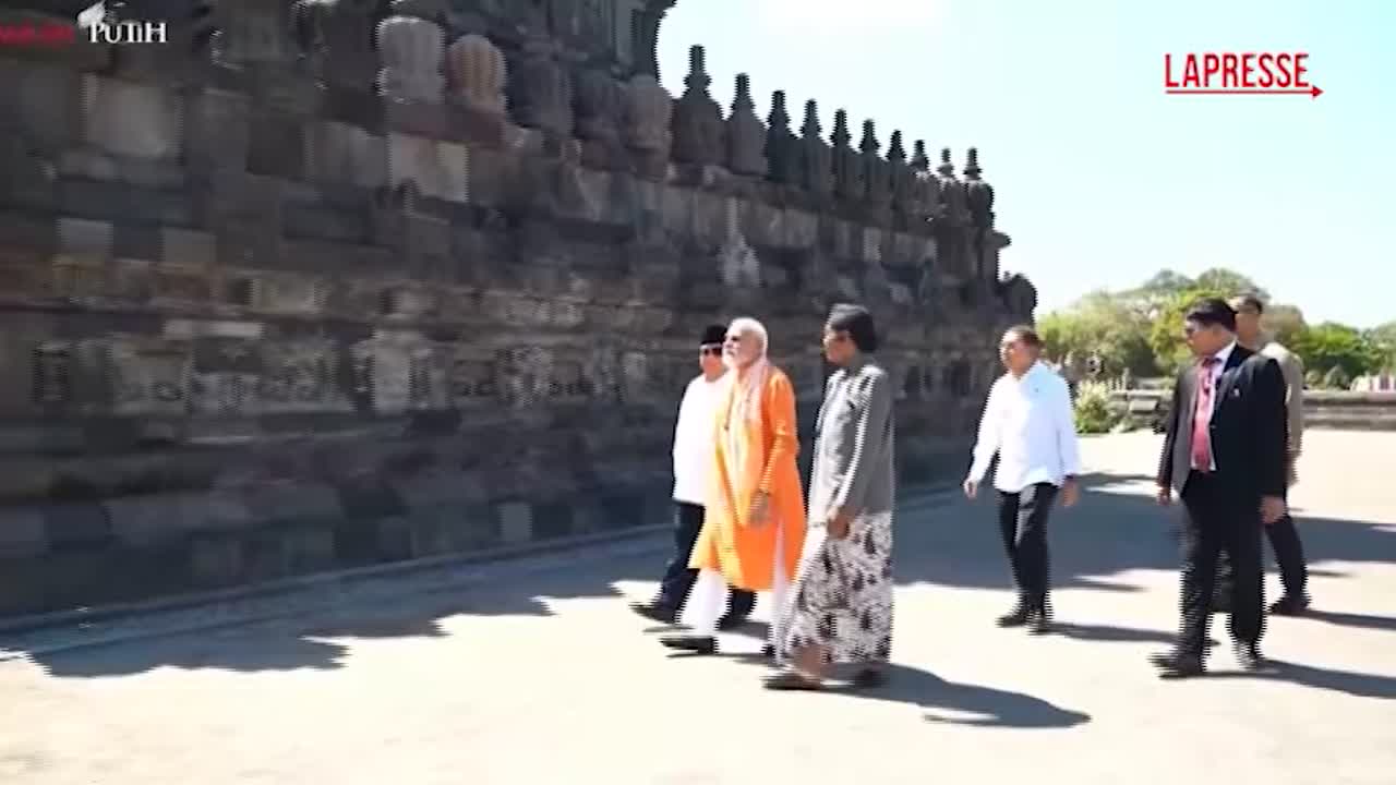 indonesia modi con prabowo visitano il tempio di prambanan le immagini del meraviglioso sito unesco da Lapresse.it indonesia modi con prabowo visitano il tempio di prambanan le immagini del meraviglioso sito unesco
