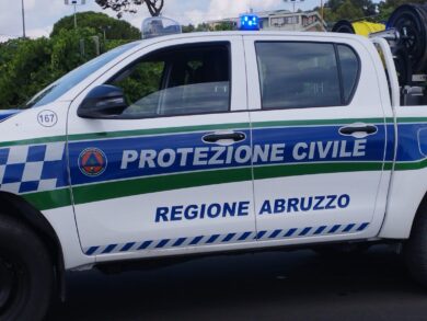 Chieti, esplosione in una fabbrica: un morto e un ferito
