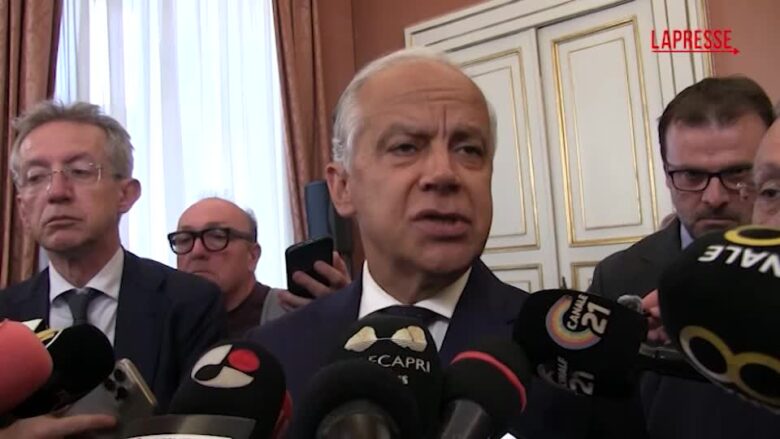 Napoli, Piantedosi: "Operazioni mirate per disarmare la città"