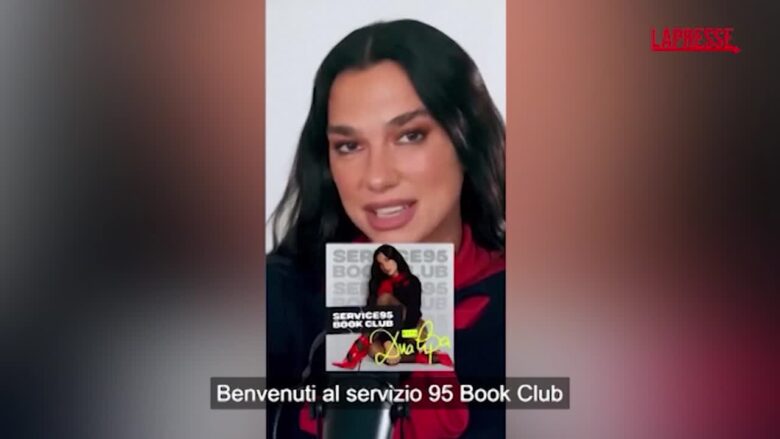 Portogallo, Dua Lipa apre una biblioteca a Porto: l'annuncio su Instagram