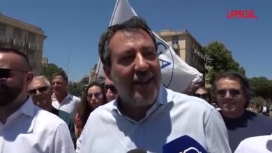 Salvini a Ostia per sgombero ex Colonia Vittorio Emanuele: "Ministro dell'Interno? No sono qui da leader Lega"