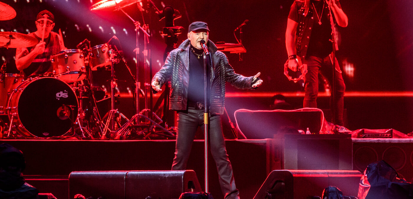 Vasco Rossi, per il Giubileo 2027 già venduti 550mila biglietti: 10 i concerti all’Olimpico di Roma Vasco Rossi, per il Giubileo 2027 già venduti 550mila biglietti: 10 i concerti all’Olimpico di Roma