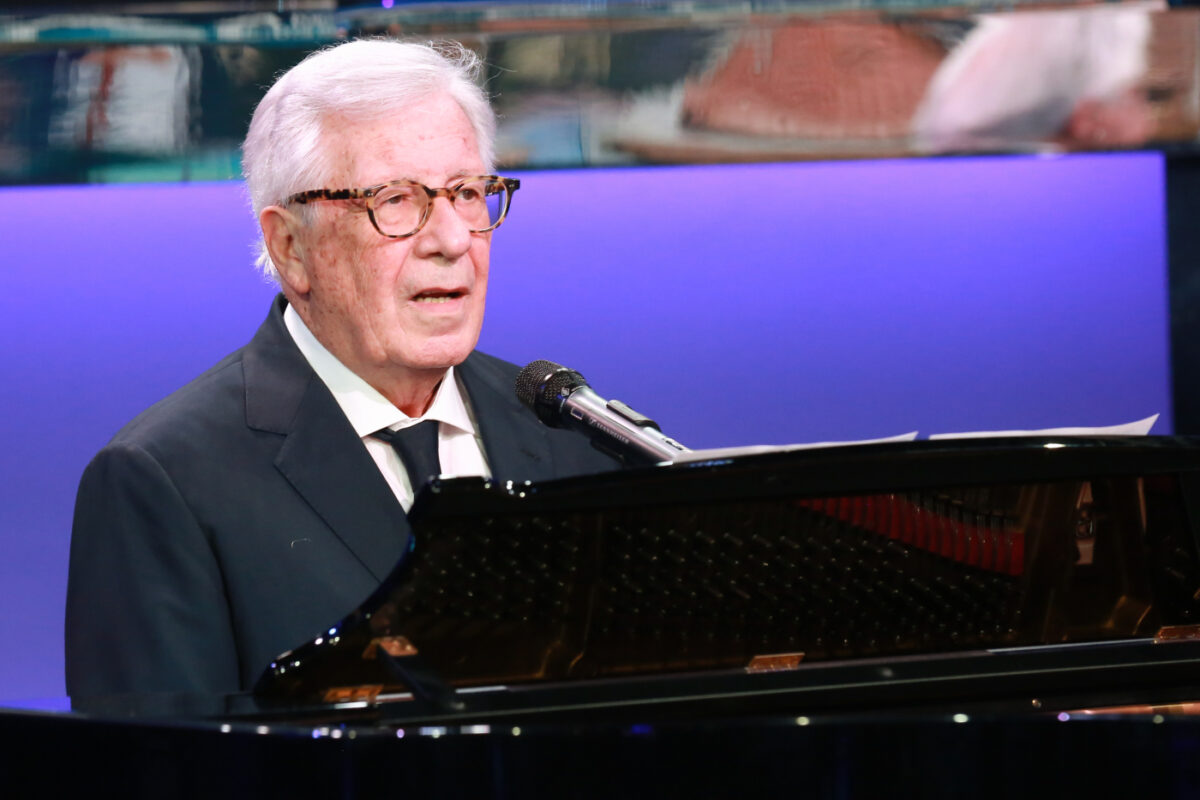 È morto Peppino di Capri, l’autore di “Champagne” aveva 86 anni