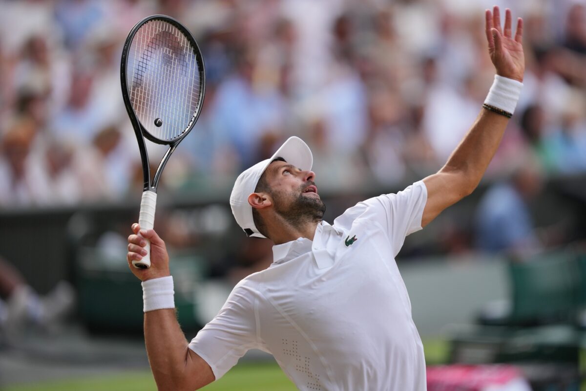 Wimbledon 2026, Sinner annienta Djokovic: domani la finale contro Zverev Wimbledon 2026, Sinner annienta Djokovic: domani la finale contro Zverev